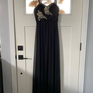 Black strapless formal dress